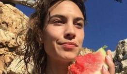 留学圈吃瓜娱乐圈吃瓜,留学圈与娱乐圈的跨界吃瓜大揭秘